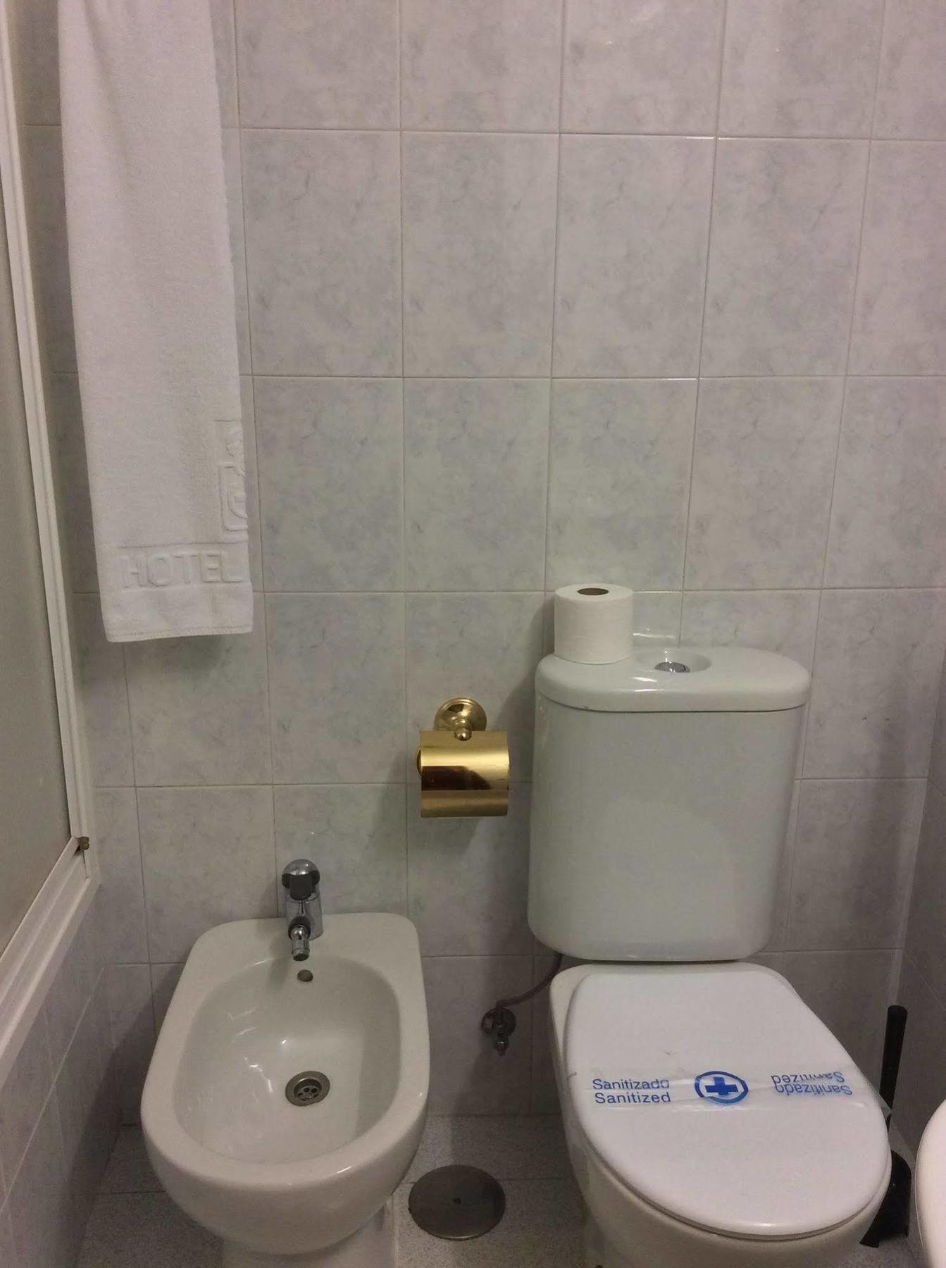 Alcalá de Guadaira Hotel Sandra מראה חיצוני תמונה